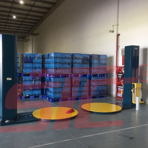 Máy quấn màng pallet